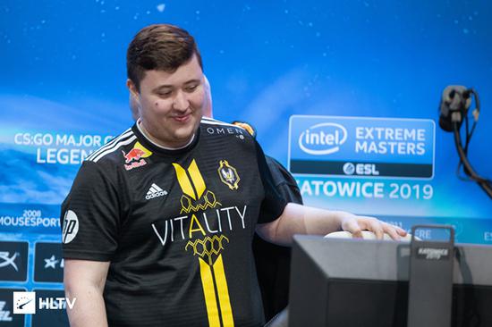 风暴英雄迎来暗黑3新角色希望天使的降临